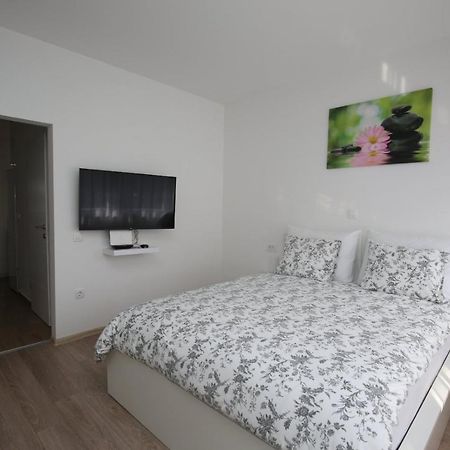 Studio Apartment Koko Rijeka Luaran gambar