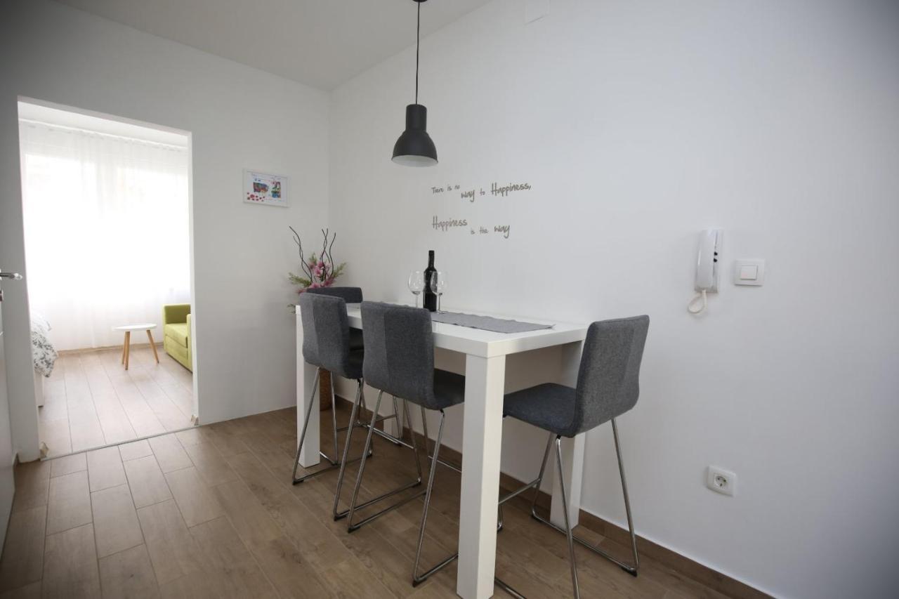 Studio Apartment Koko Rijeka Luaran gambar